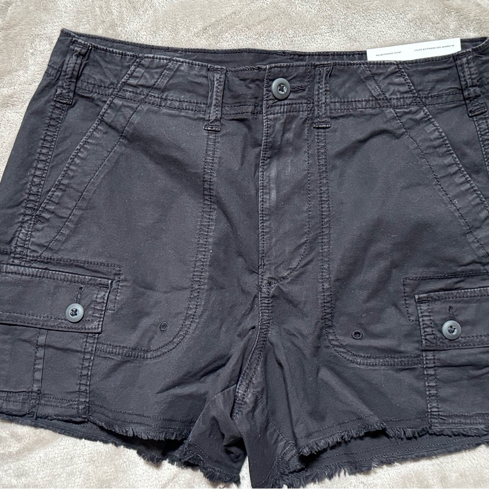 American Eagle ‘90’s Boyfriend Women's Black High Rise Cargo Shorts